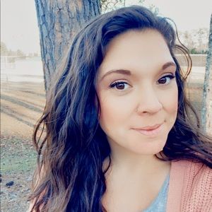 Meet your Posher, Jillian